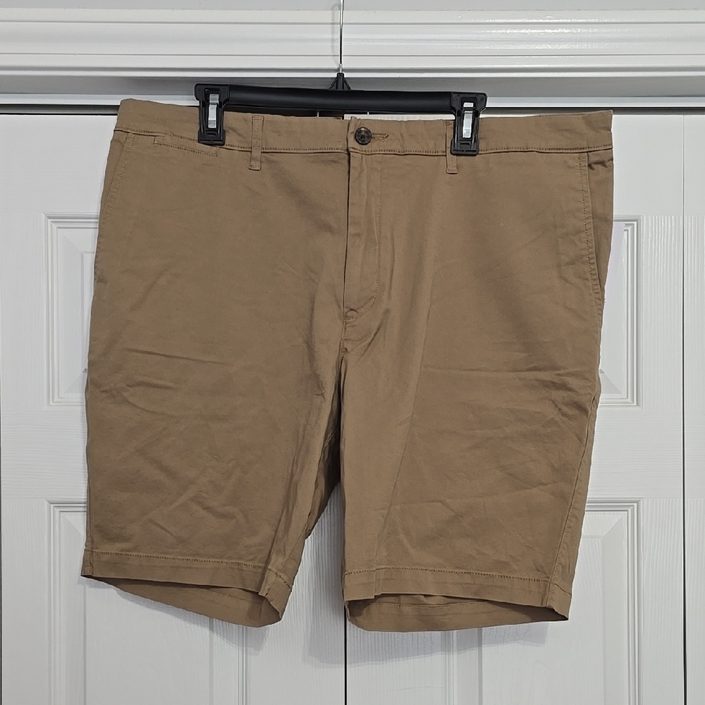 🆕️ Goodfellow & Co Men's Khaki Shorts